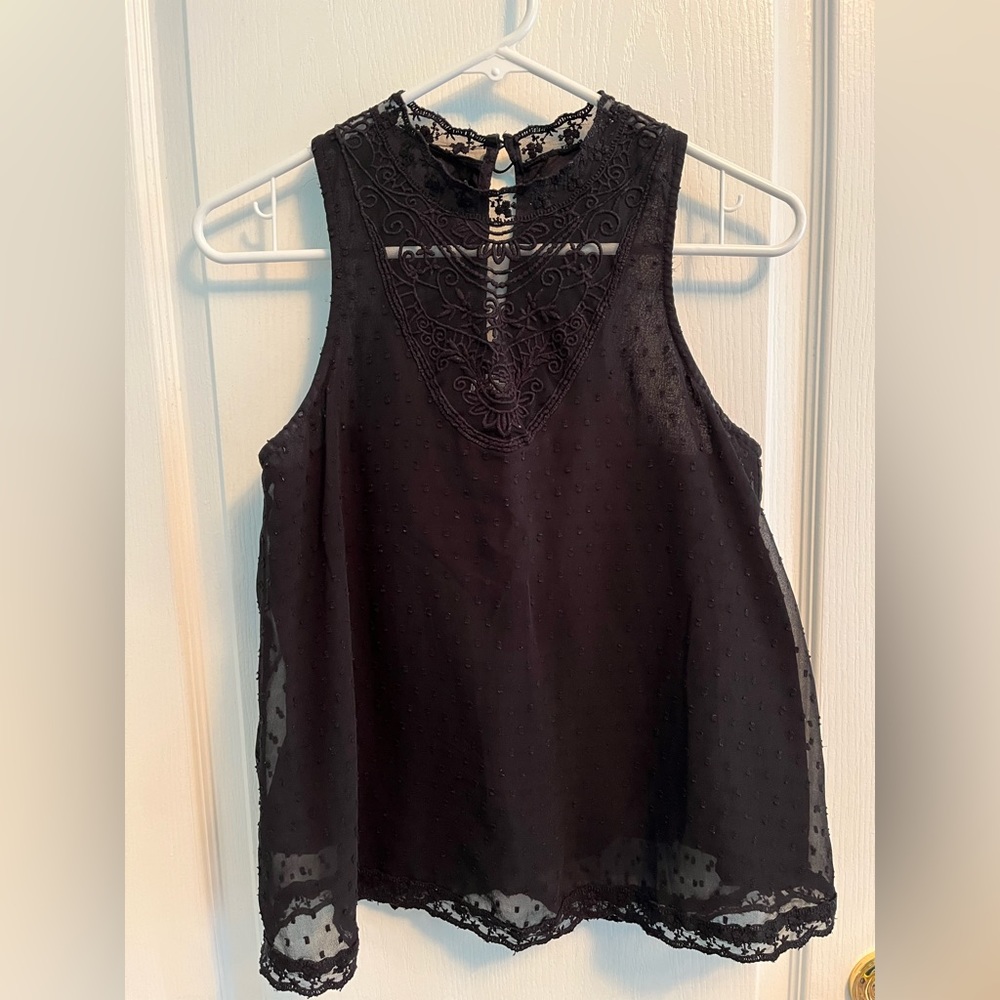 Abercrombie and Fitch Black Sleeveless Lace Cutout Blouse
